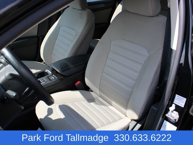 Used 2018 Ford Fusion S FWD image 12