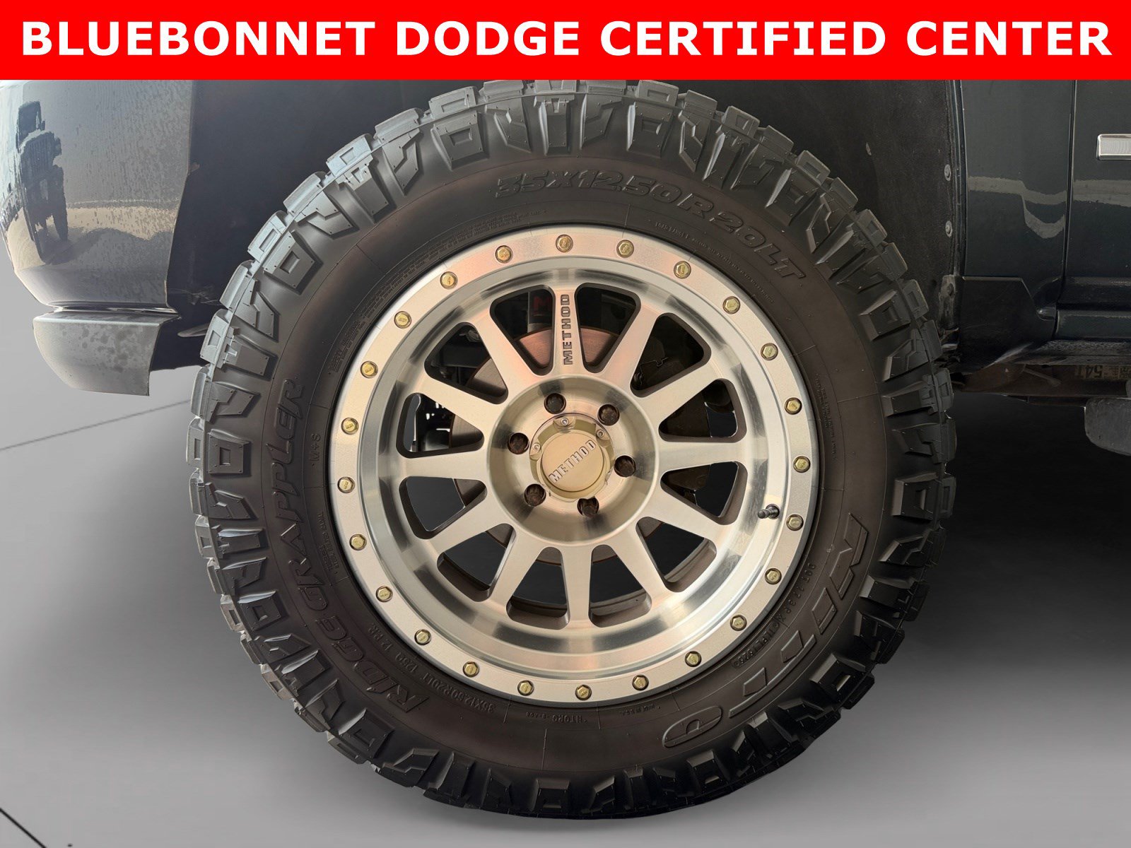 Used 2017 Chevrolet Silverado 1500 High Country AWD/4WD image 9