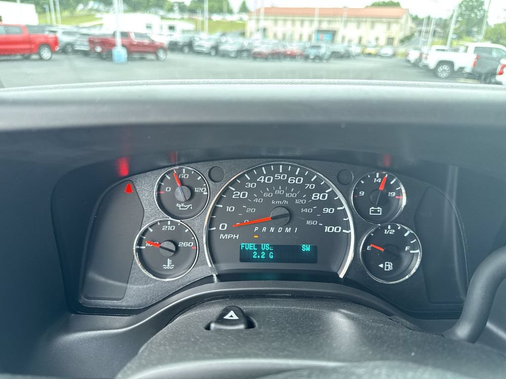 New 2025 GMC Savana 3500 Extended RWD image 21