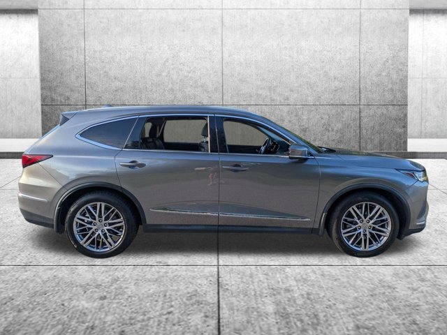 Used 2022 Acura MDX SH-AWD w/ Advance Package image 2