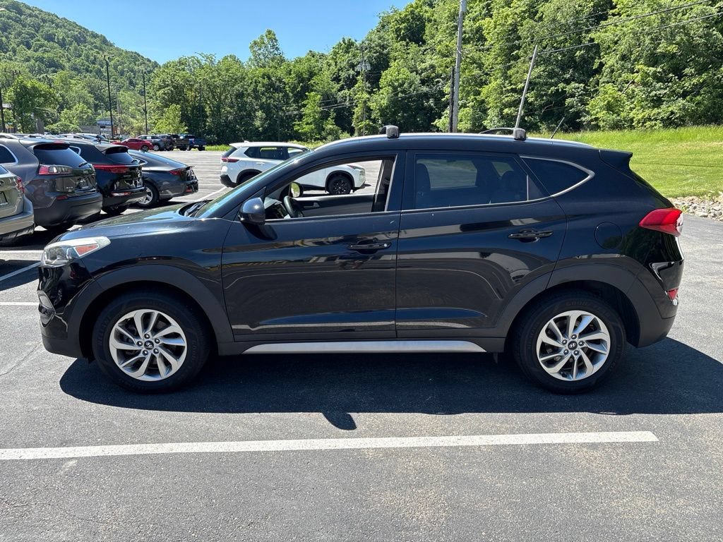 Used 2017 Hyundai Tucson SE w/ SE Popular Package 02 AWD/4WD video 2