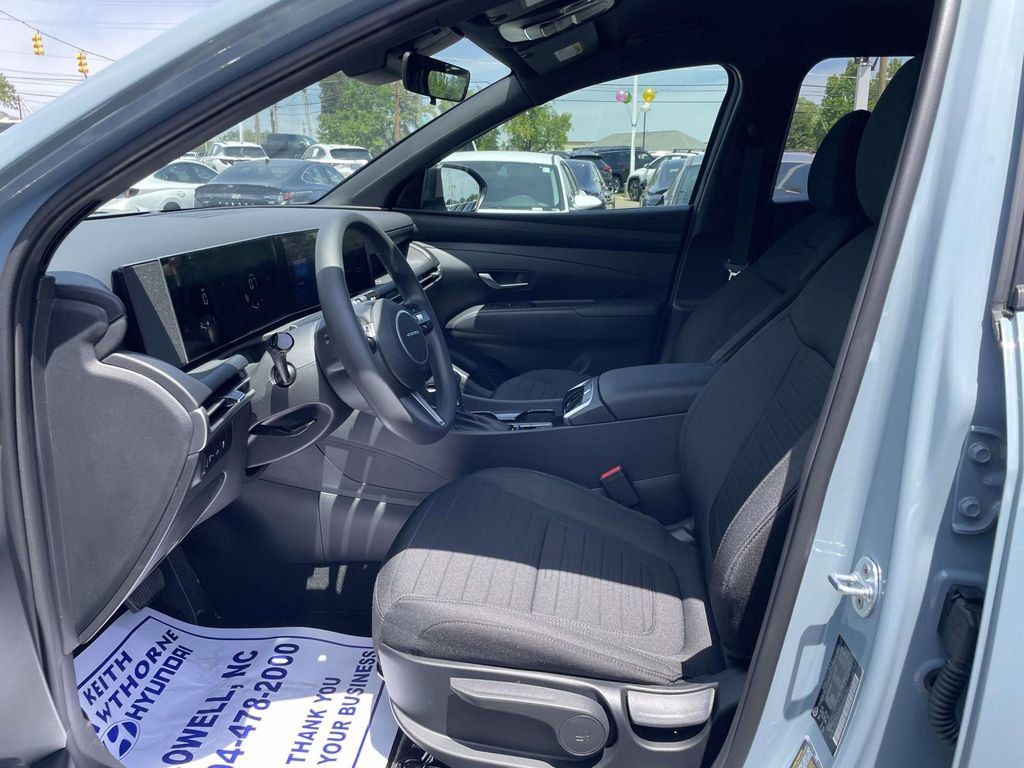 New 2026 Hyundai Santa Cruz SE AWD/4WD image 16