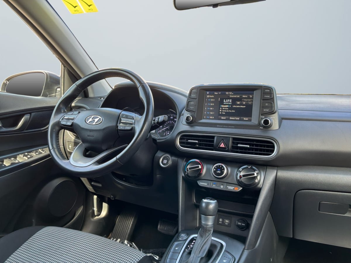 Used 2021 Hyundai Kona SEL w/ Cargo Package FWD image 14