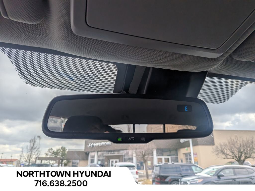 Used 2023 Toyota Tacoma 4x4 Double Cab w/ Trail Edition image 22