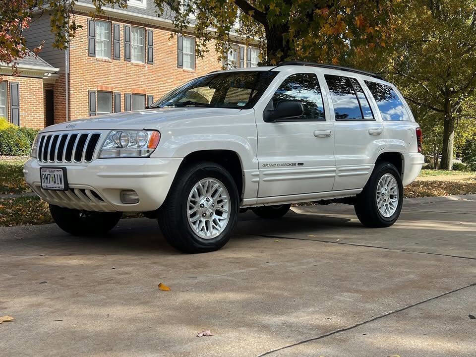 Used 2002 Jeep Grand Cherokee Limited image 2