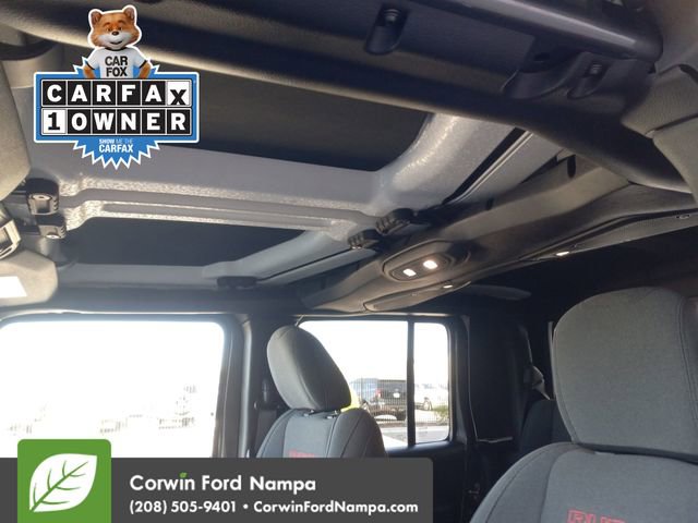 Used 2024 Jeep Gladiator Rubicon w/ Technology Group image 22