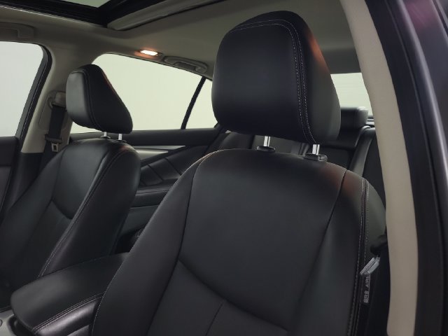 Used 2023 INFINITI Q50 Luxe w/ Cargo Package RWD image 18