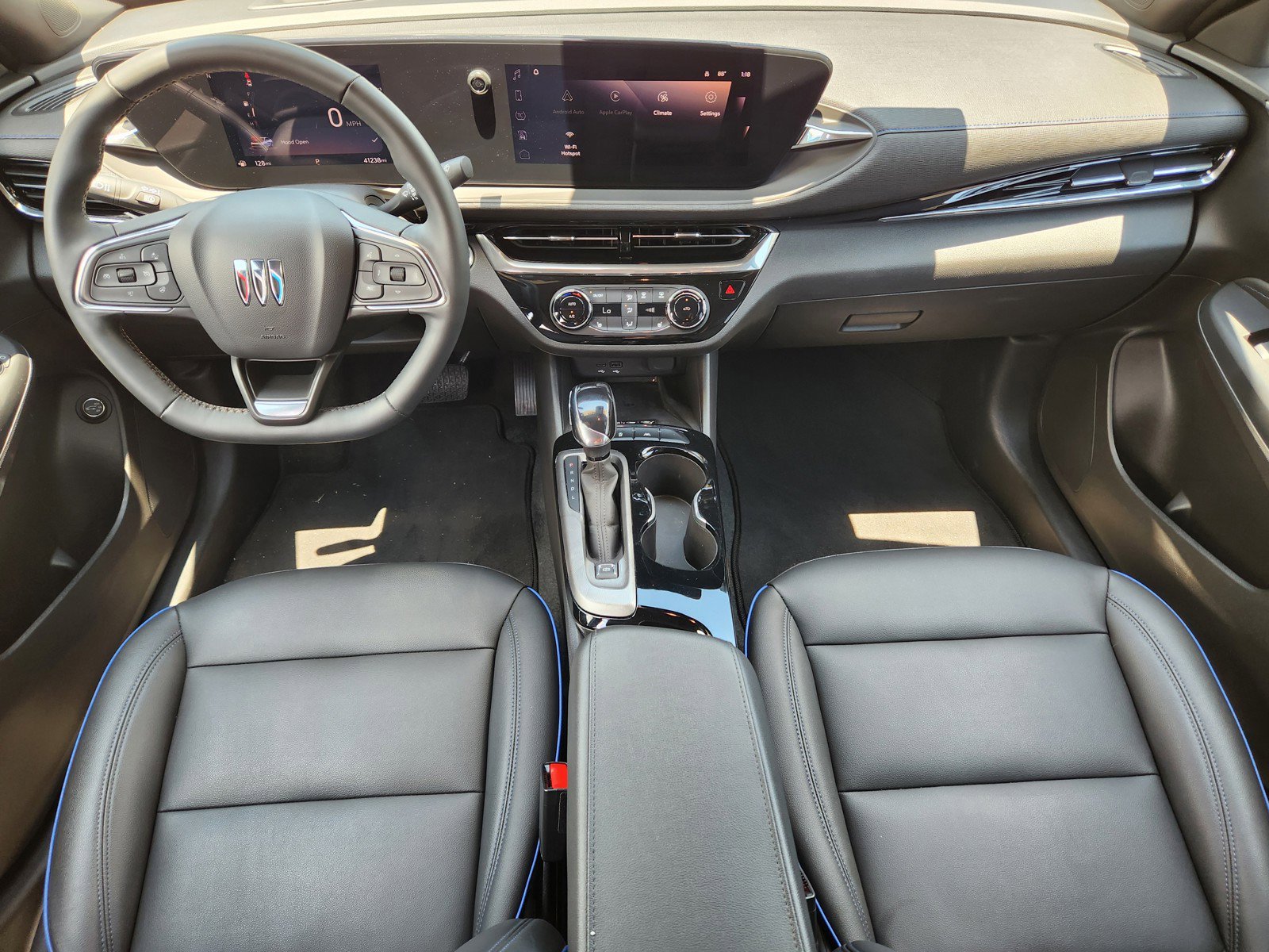 Used 2024 Buick Envista Sport Touring w/ Convenience I Package FWD image 9
