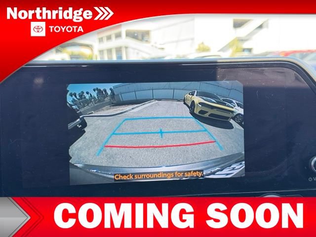 Used 2023 Toyota Highlander XLE FWD image 9