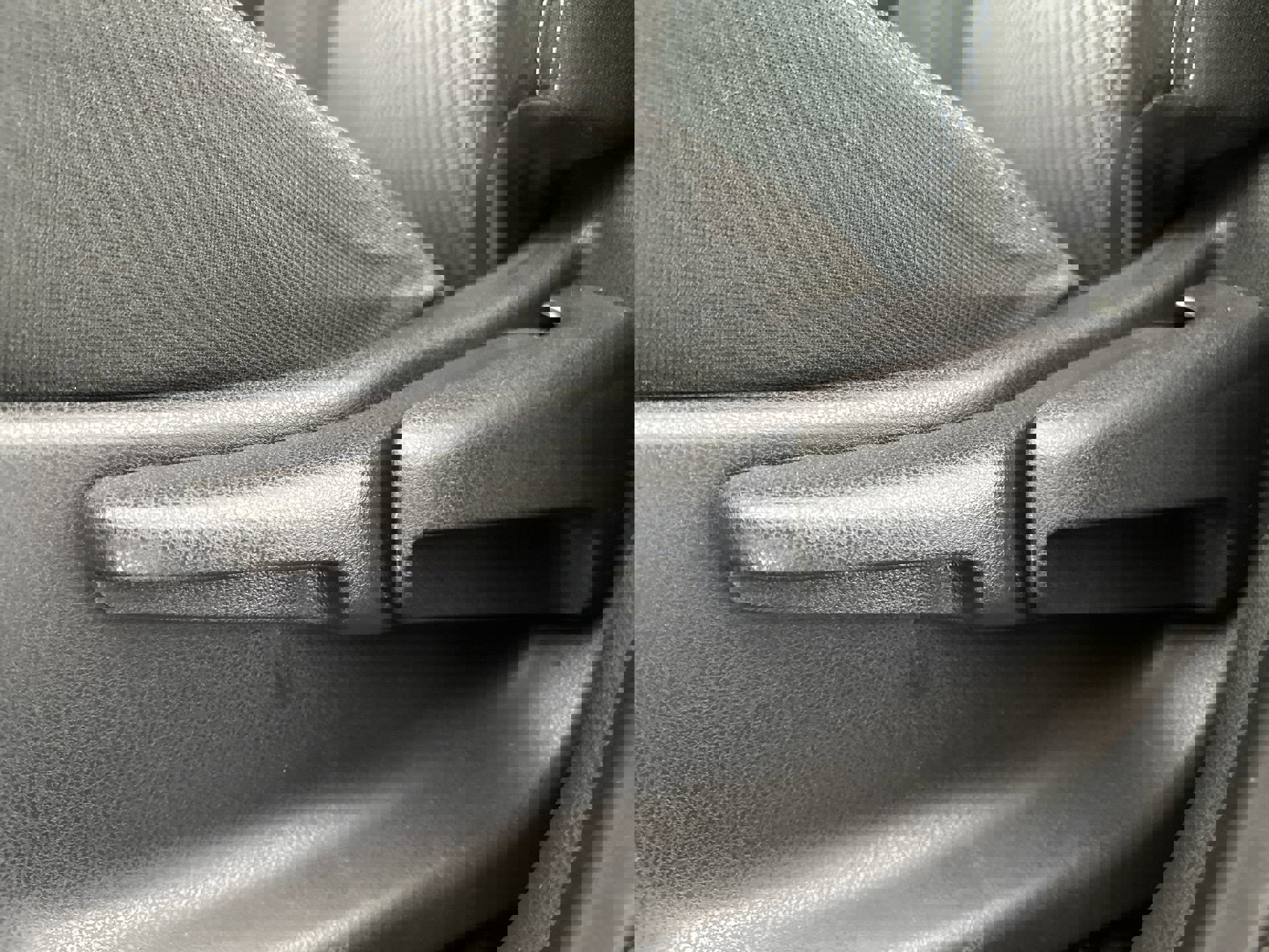 Used 2017 Nissan Versa Note SV image 16