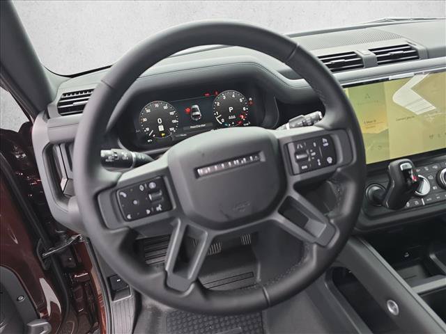 New 2026 Land Rover Defender 90 X-Dynamic SE AWD/4WD image 17