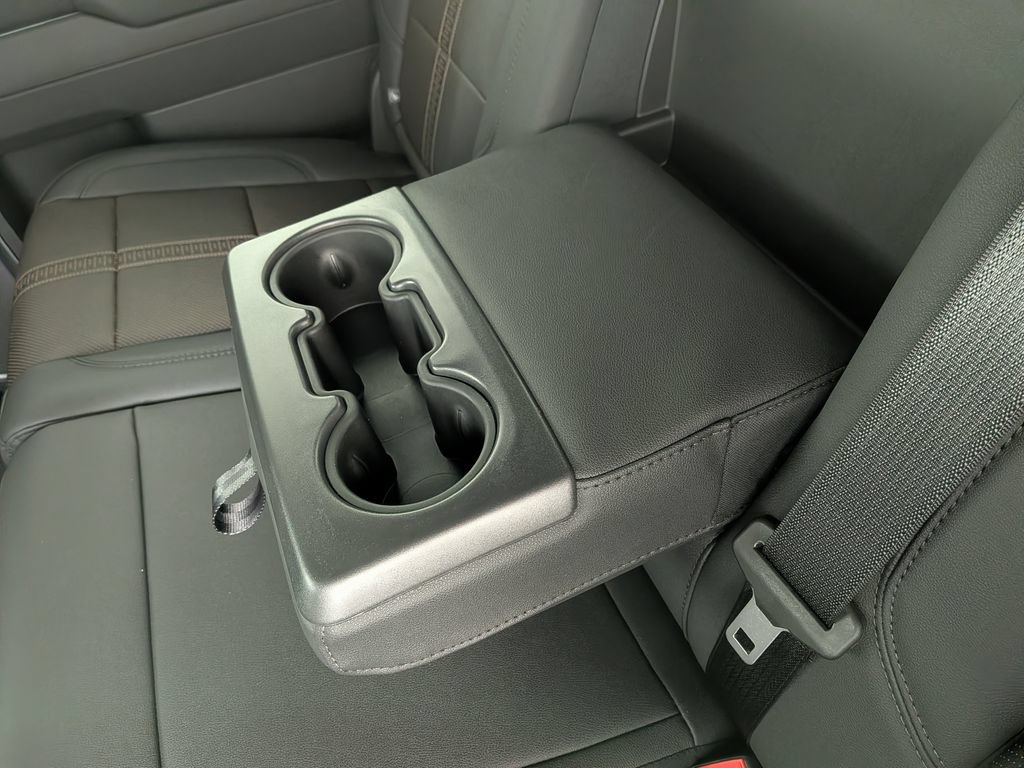 New 2026 Chevrolet Silverado 2500 High Country w/ High Country Premium Package AWD/4WD image 34