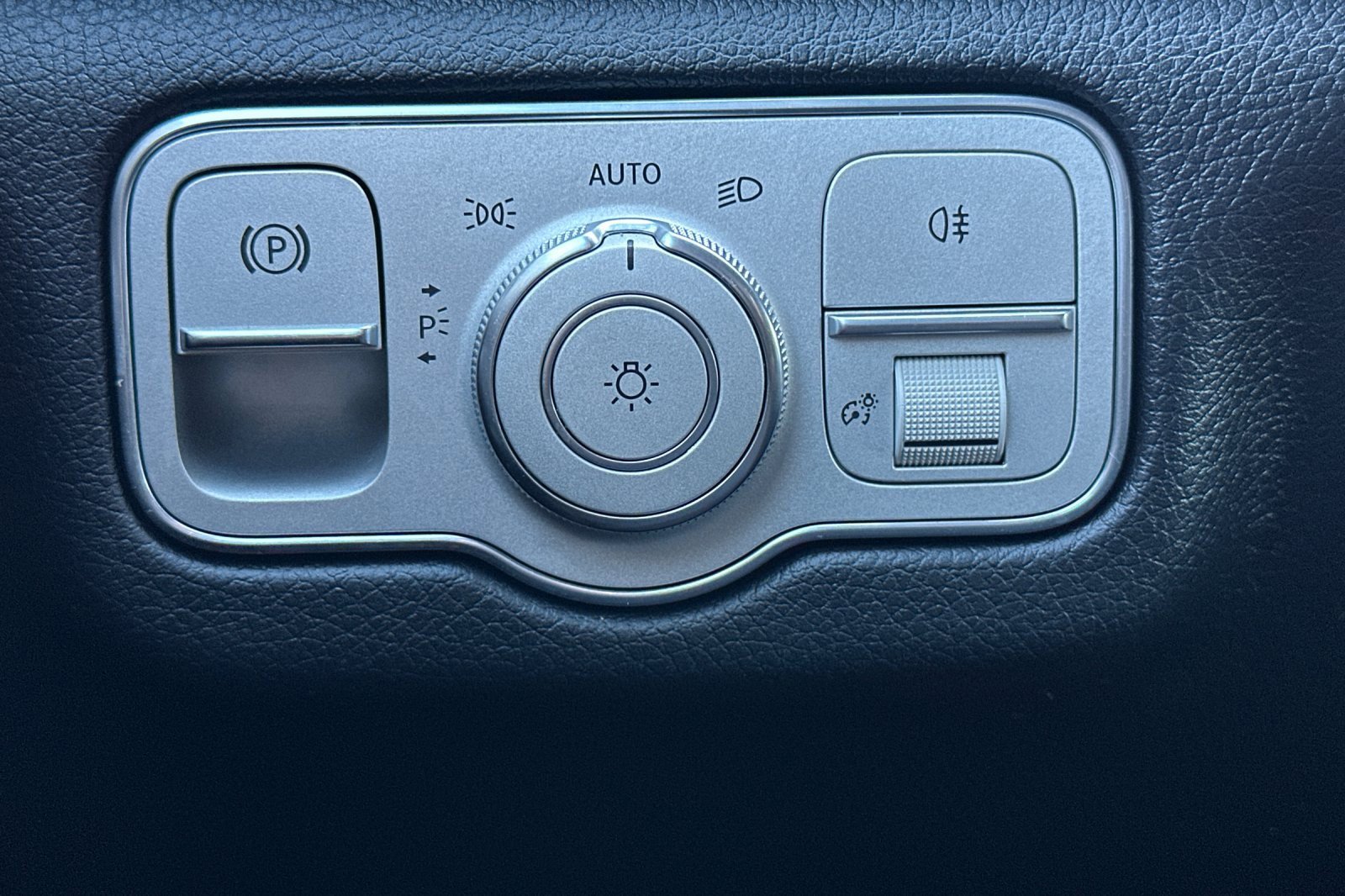 Certified 2022 Mercedes-Benz GLE 350 image 32