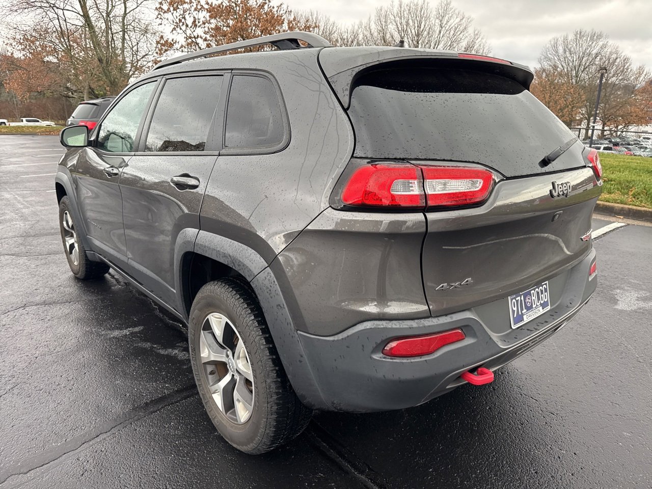 Used 2016 Jeep Cherokee Trailhawk w/ Comfort/Convenience Group image 5