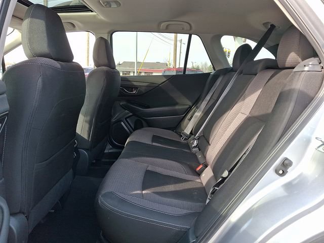 Certified 2025 Subaru Outback Premium image 10