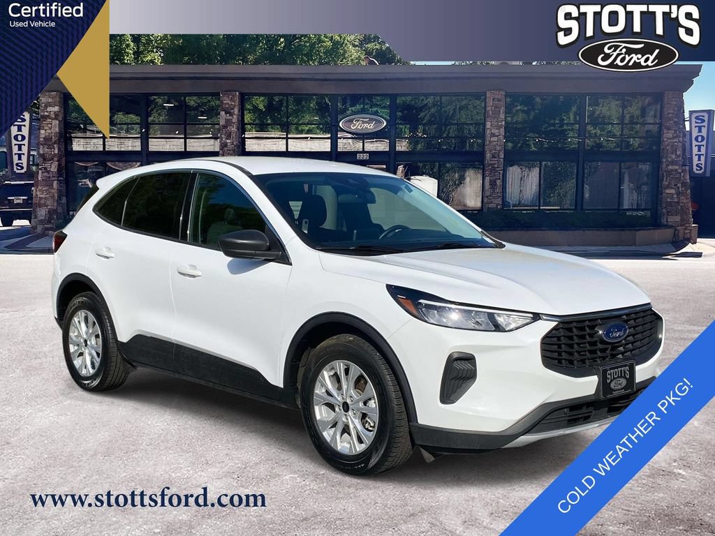 Certified 2023 Ford Escape Active w/ Cold Weather Package FWD image 1