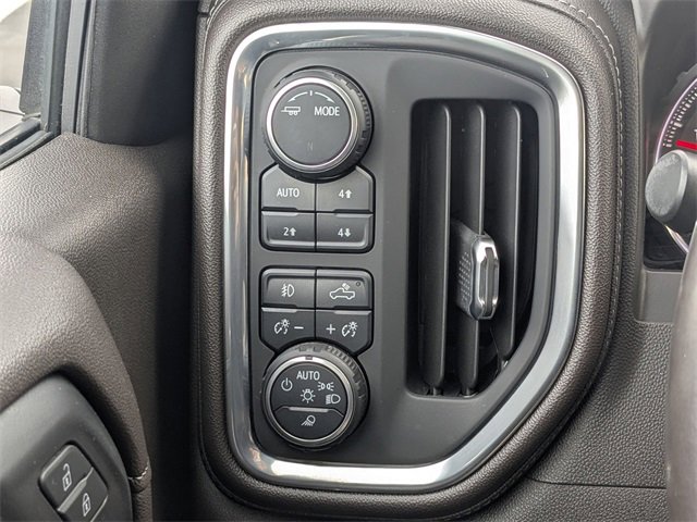 Used 2021 Chevrolet Silverado 1500 LTZ image 28
