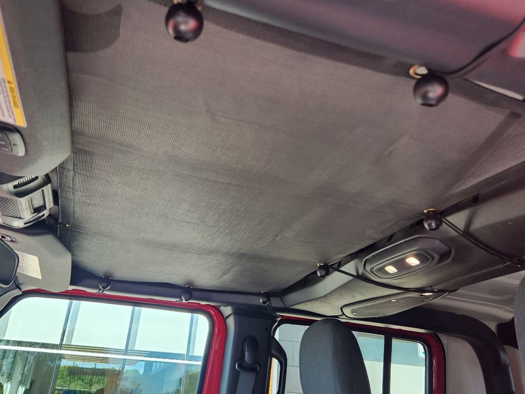 Used 2024 Jeep Gladiator Rubicon w/ Convenience Group image 32