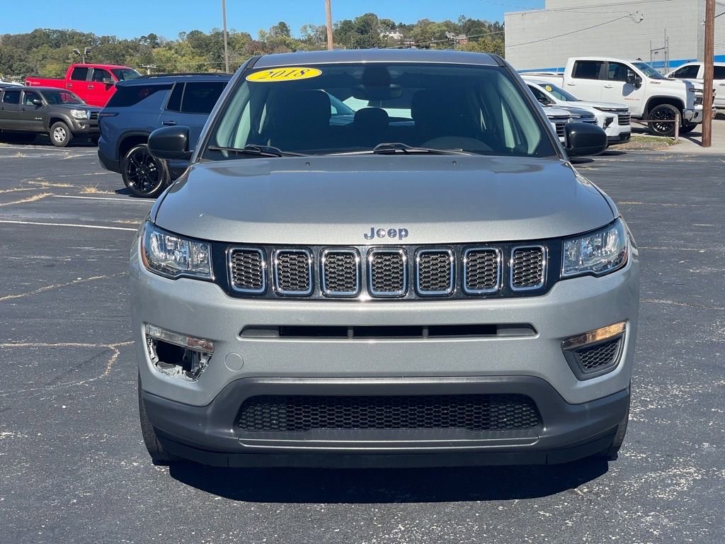 Used 2018 Jeep Compass Sport w/ Cold Weather Group image 2