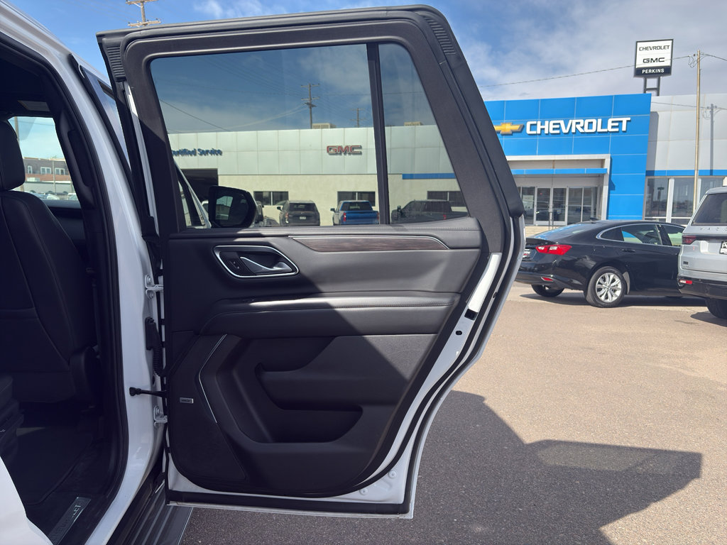 Used 2024 Chevrolet Tahoe LT image 15