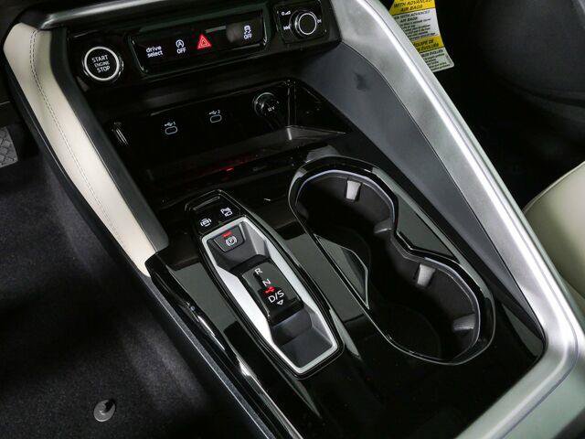 New 2026 Audi Q5 2.0T AWD/4WD image 18