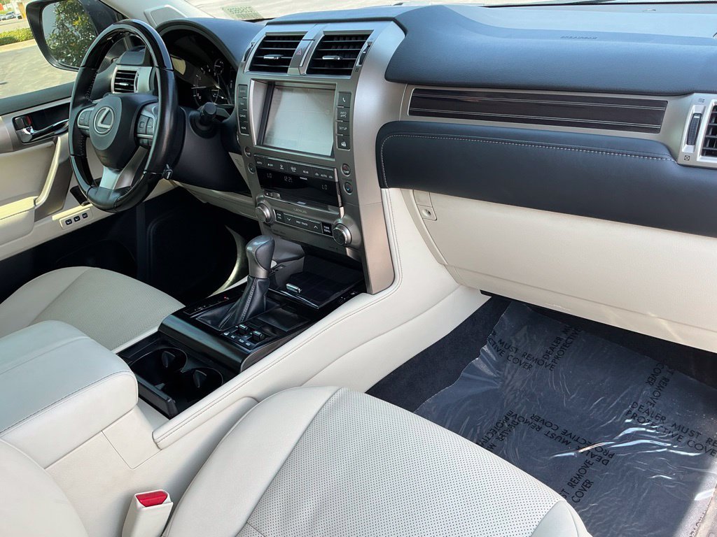 Used 2020 Lexus GX 460 Premium AWD/4WD image 23