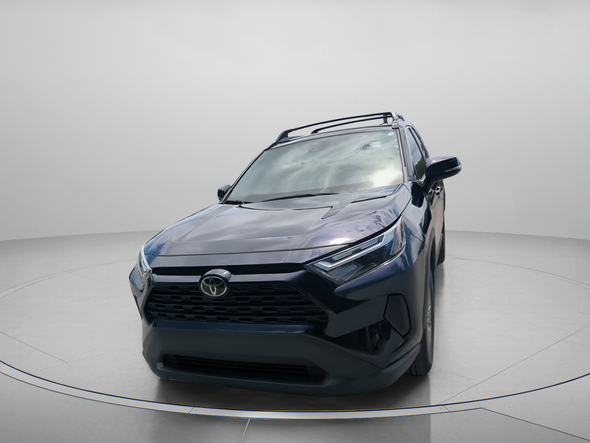Used 2025 Toyota RAV4 XLE w/ Convenience Package FWD image 11
