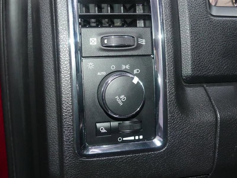 Used 2018 RAM 1500 Laramie Longhorn w/ Convenience Group AWD/4WD image 28