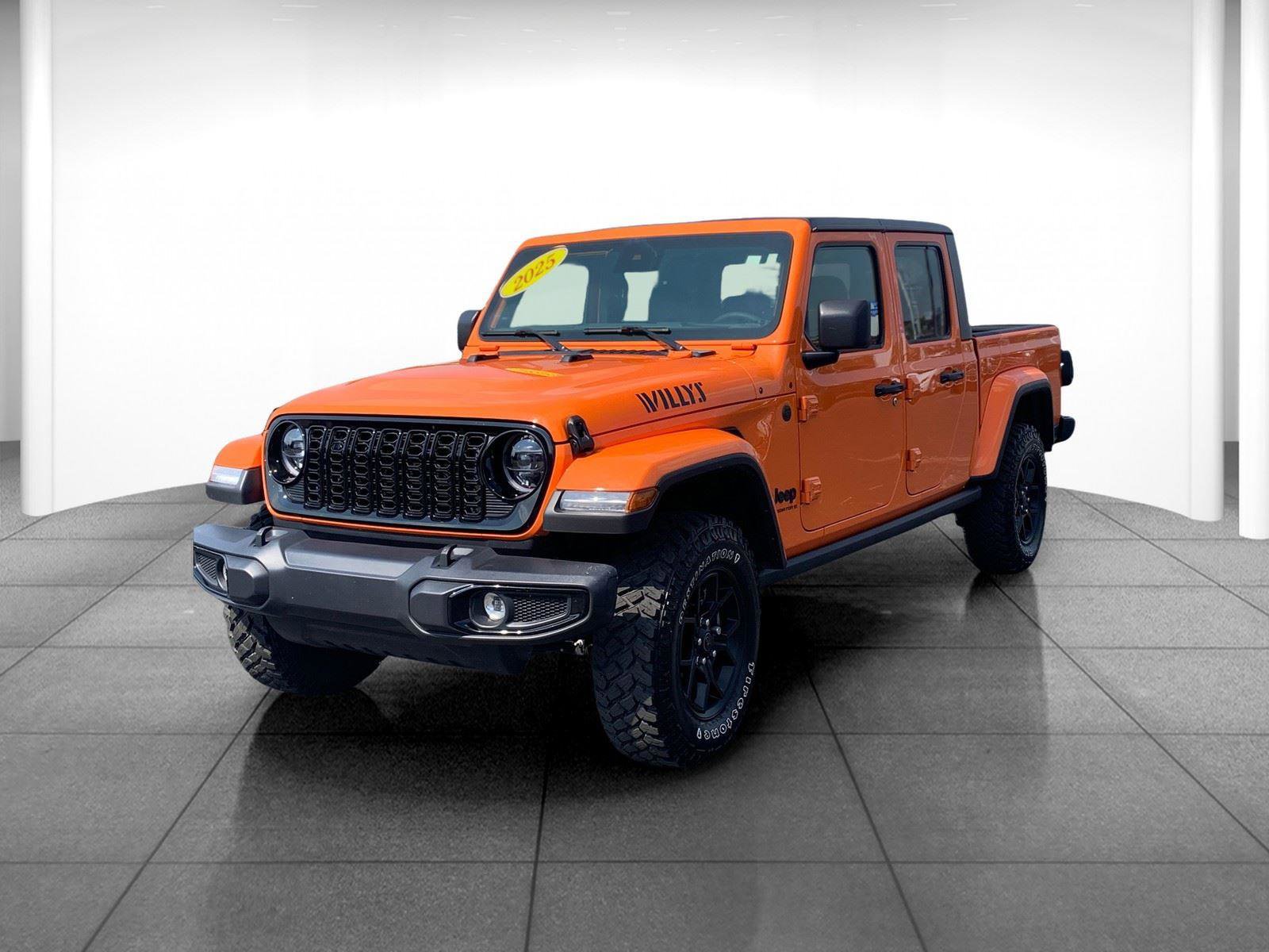 Used 2025 Jeep Gladiator Willys image 3