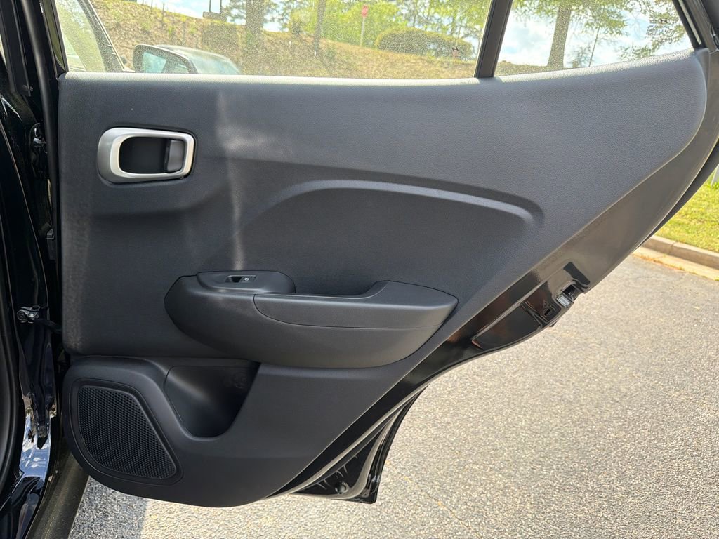 New 2026 Hyundai Venue SE image 16