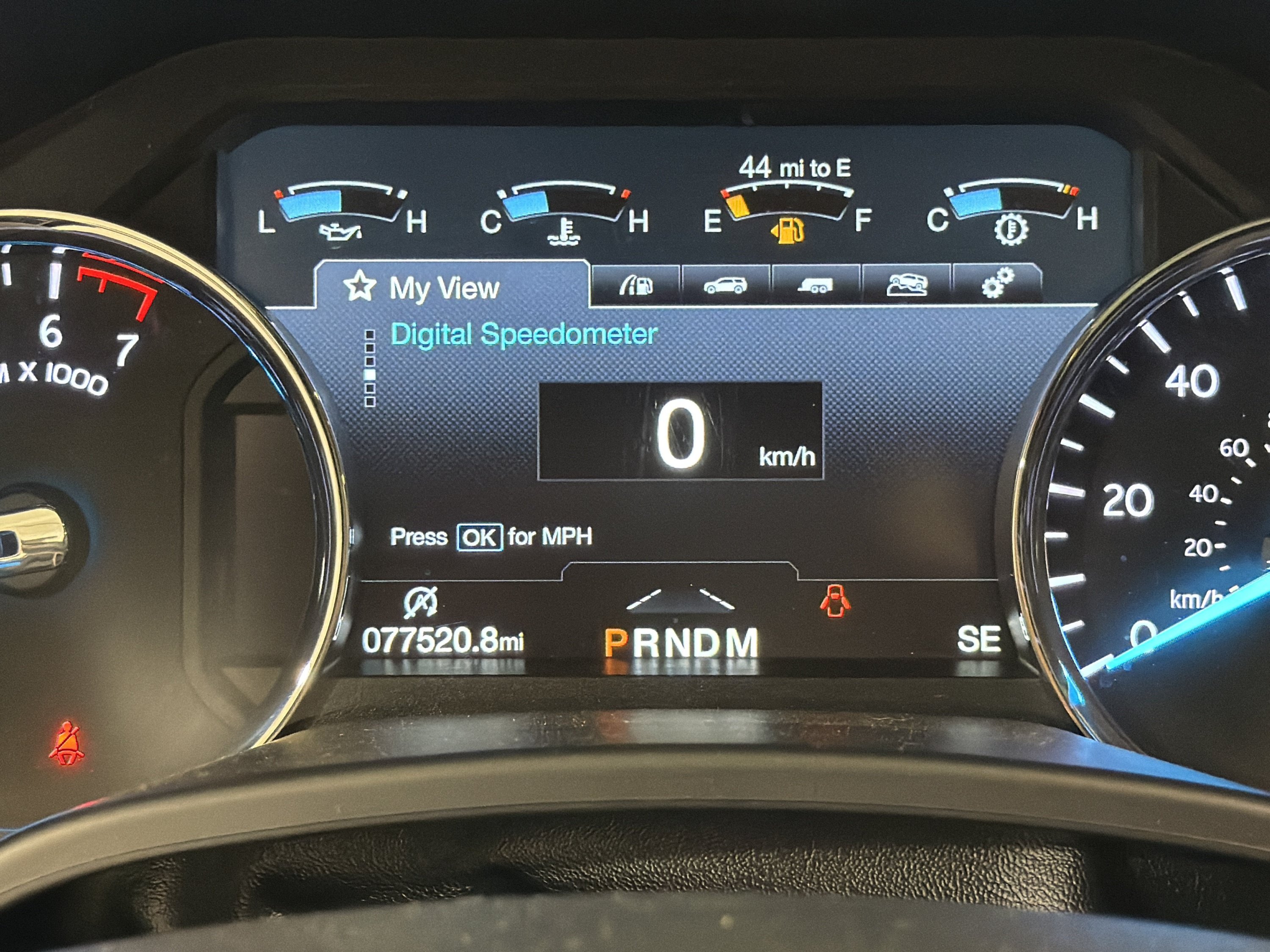 Used 2018 Ford Expedition Max Platinum RWD image 17