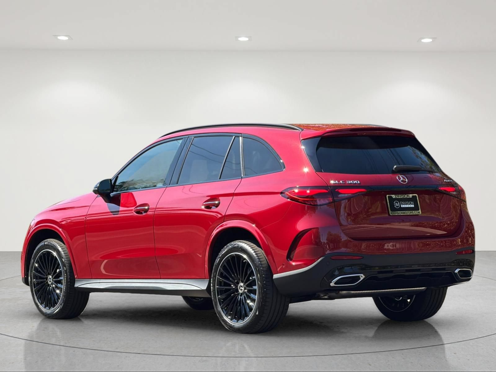 New 2027 Mercedes-Benz GLC 300 4MATIC image 3