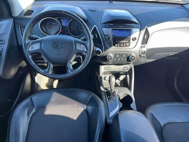 Used 2013 Hyundai Tucson GLS image 10