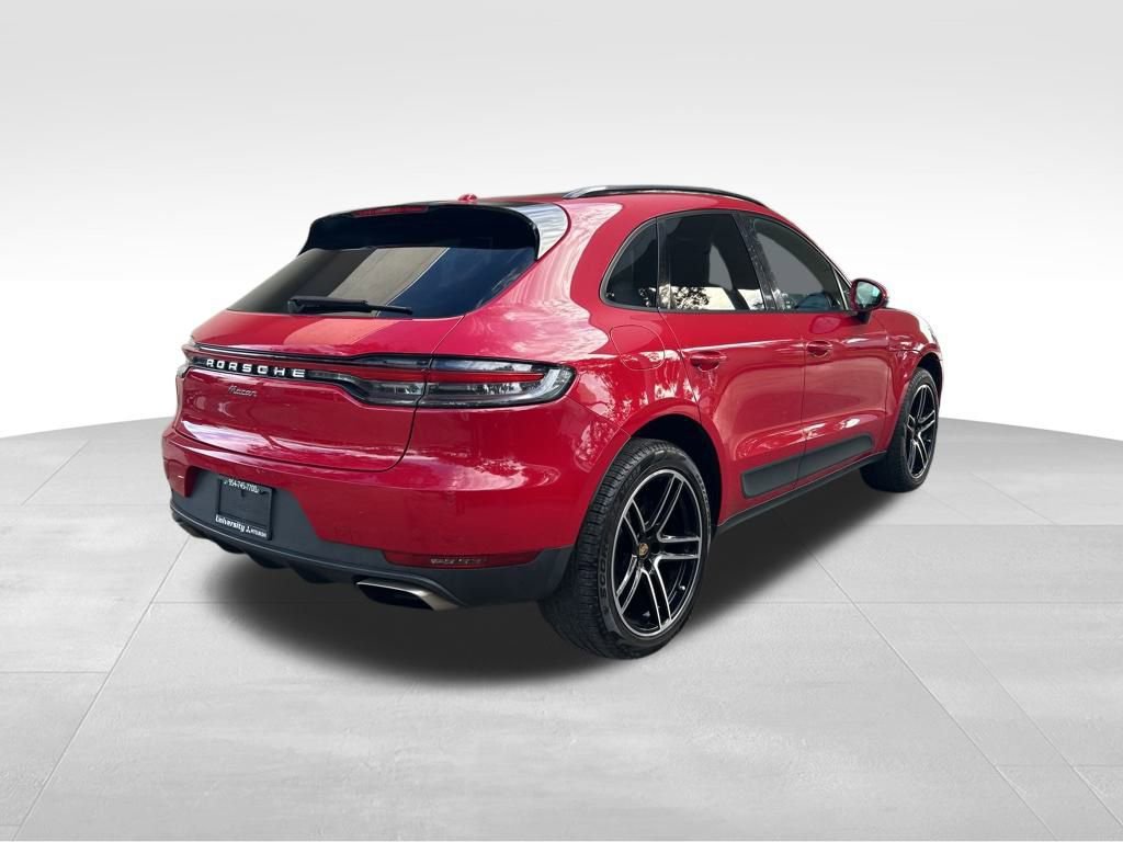 Used 2020 Porsche Macan image 3