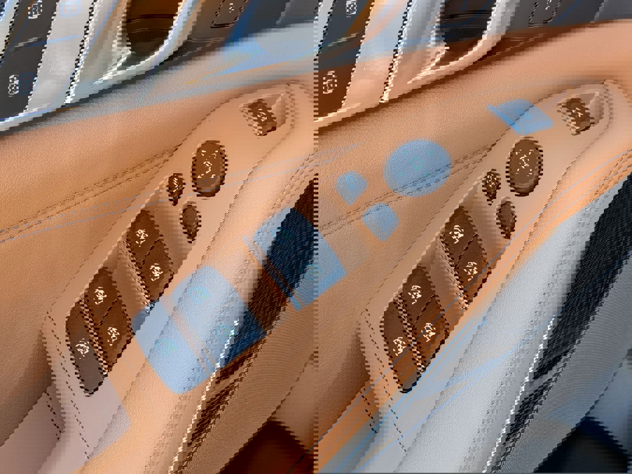 New 2026 BMW X5 xDrive40i w/ M Sport Package image 13