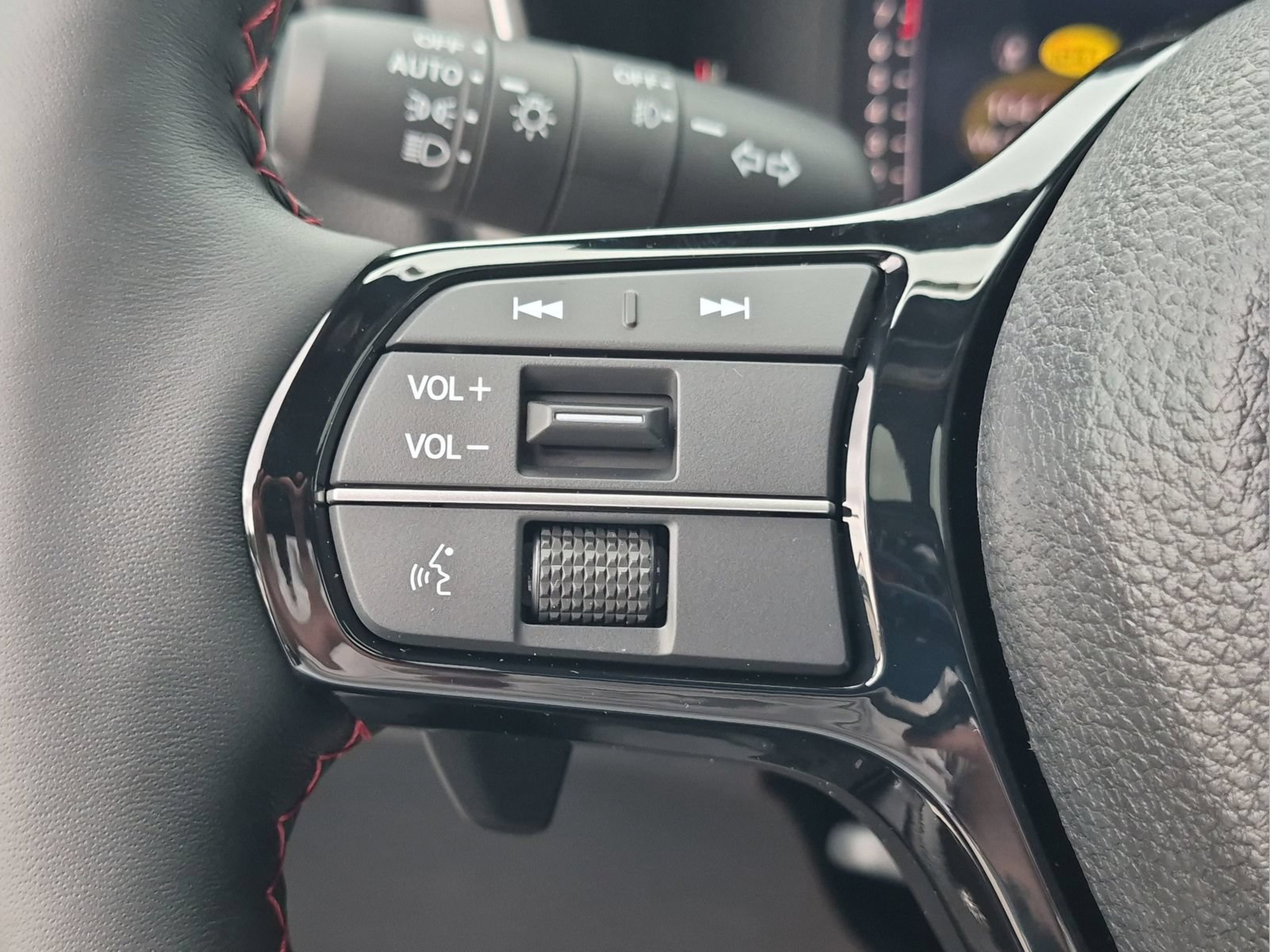 New 2026 Honda Pilot Black Edition image 13