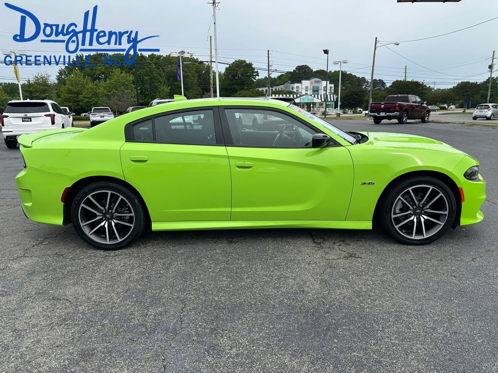 Used 2023 Dodge Charger R/T w/ Plus Group RWD image 7