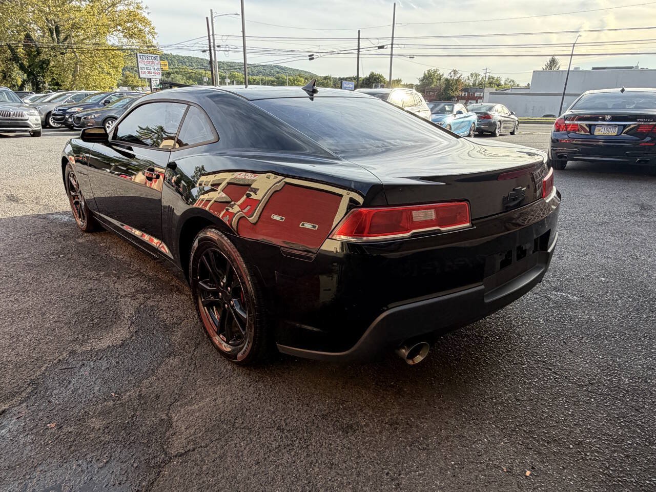 Used 2015 Chevrolet Camaro LS RWD image 4