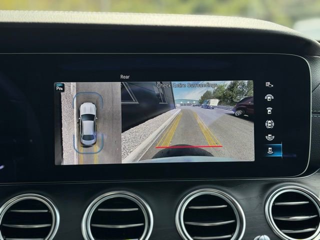 Used 2022 Mercedes-Benz E 53 AMG 4MATIC Sedan image 38