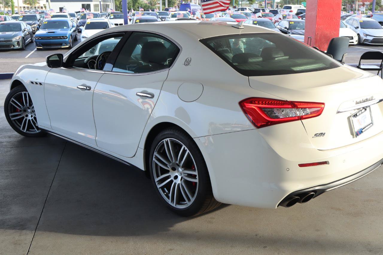 Used 2019 Maserati Ghibli S Q4 AWD/4WD image 7