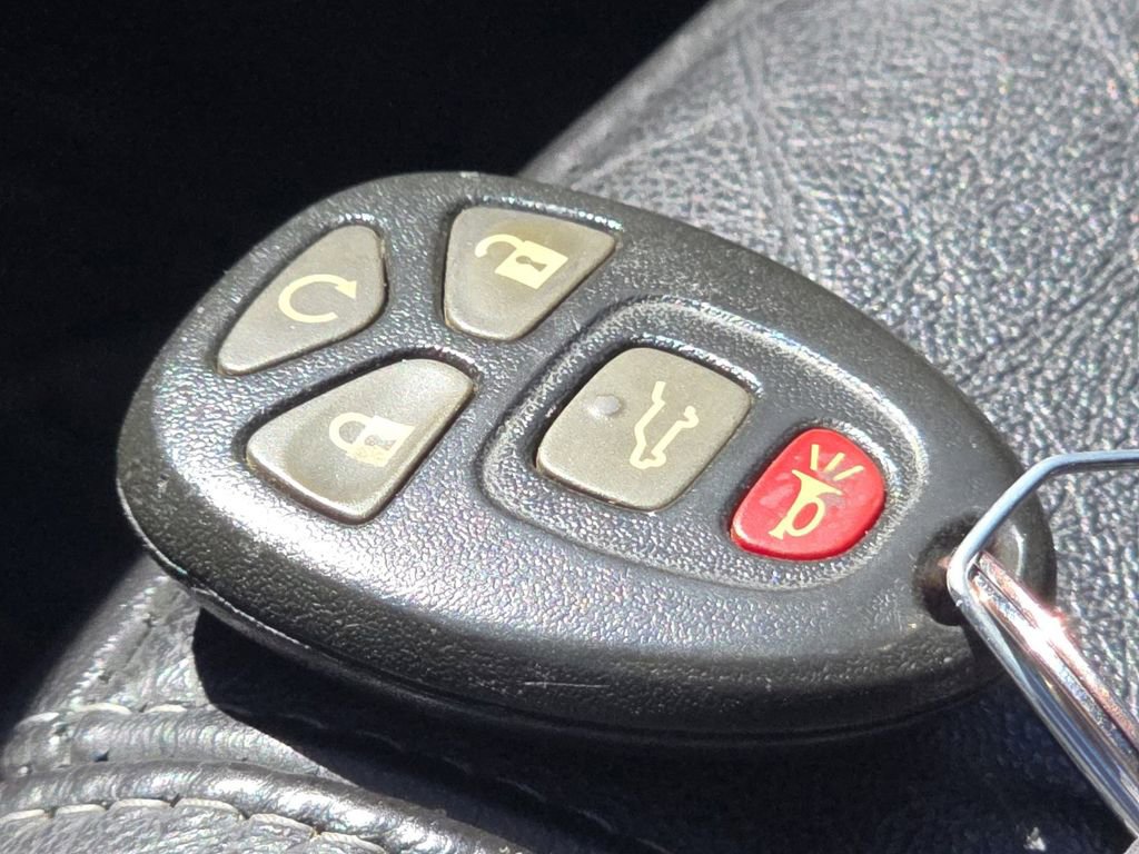 Used 2014 GMC Acadia SLT image 36