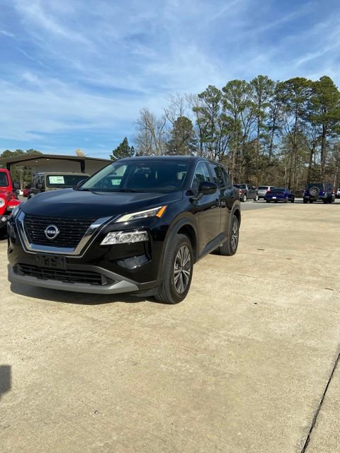 Used 2022 Nissan Rogue SV image 3