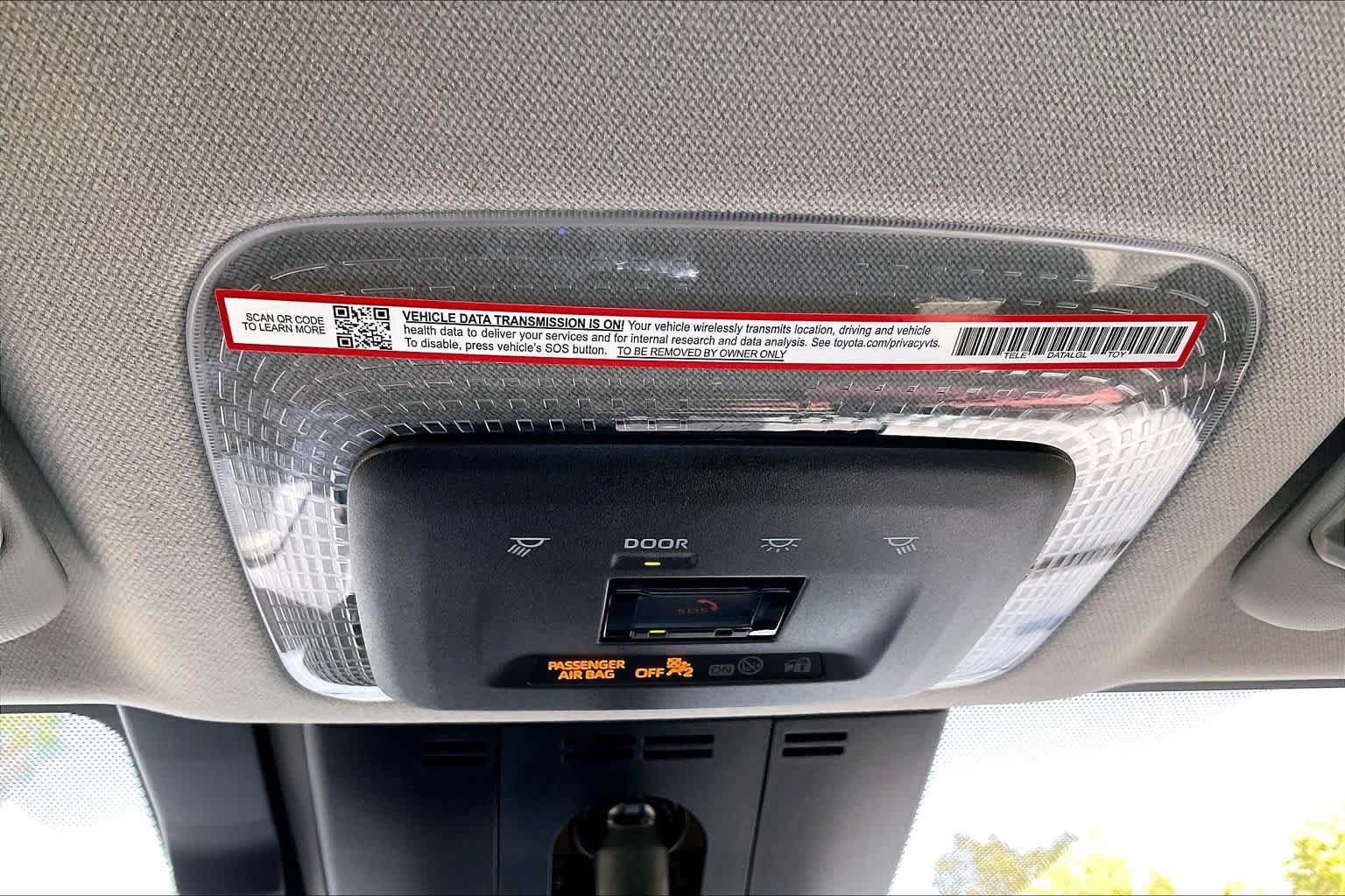 Certified 2026 Toyota Prius Plug-In Hybrid FWD image 31
