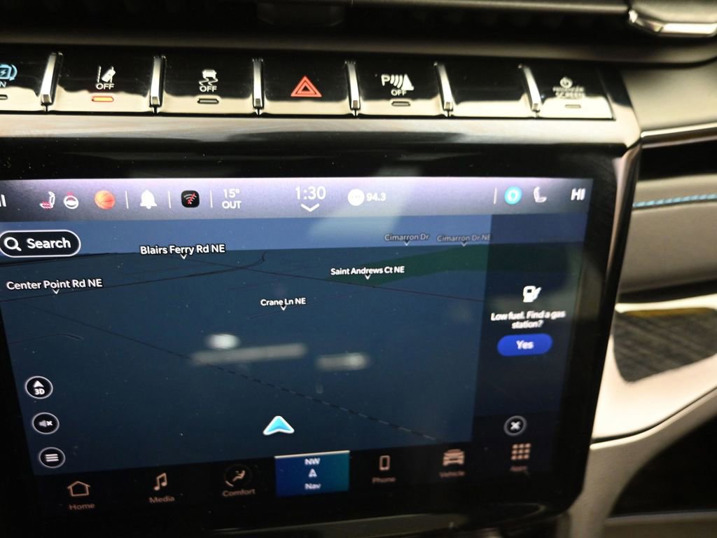 Used 2023 Jeep Grand Cherokee Trailhawk w/ Advanced Protech Group II image 15