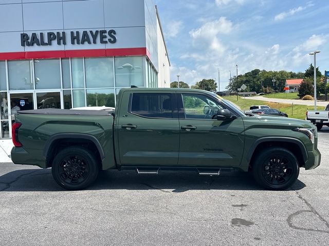 Used 2023 Toyota Tundra SR5 w/ SR5 Convenience Package RWD image 2