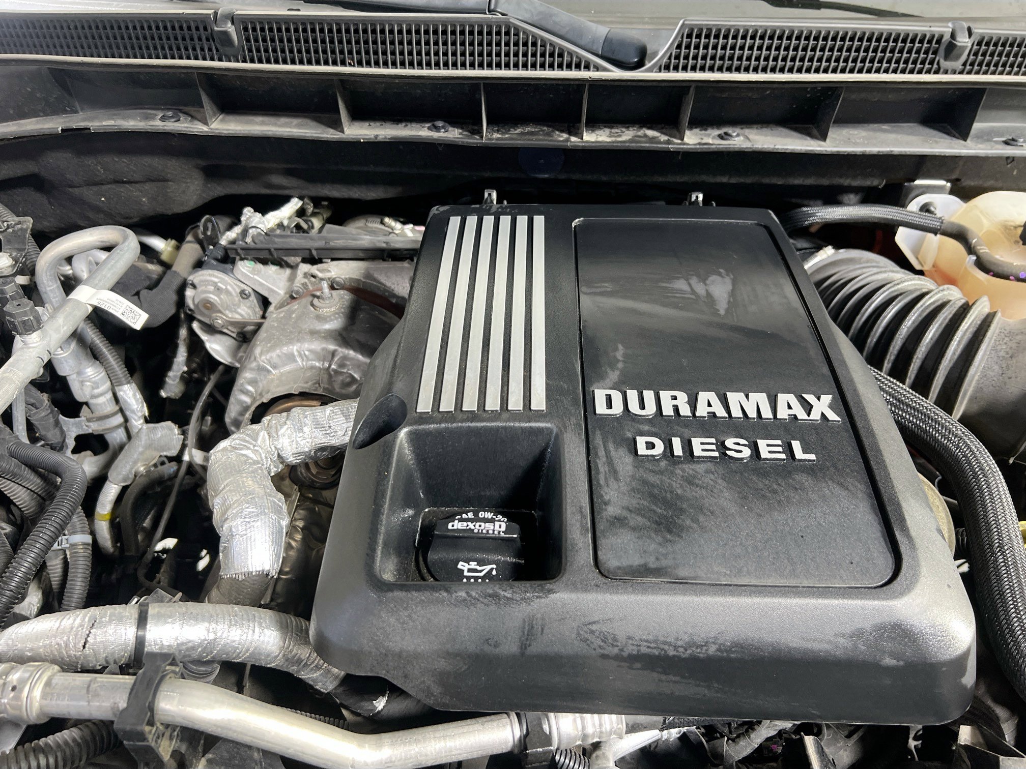 Used 2022 GMC Yukon XL SLE image 29