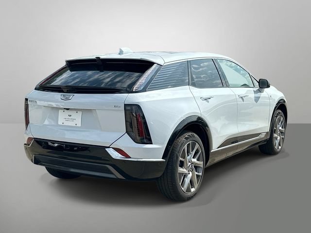 New 2027 Cadillac Optiq Premium Luxury w/ LPO, Floor Liner Package AWD/4WD image 14