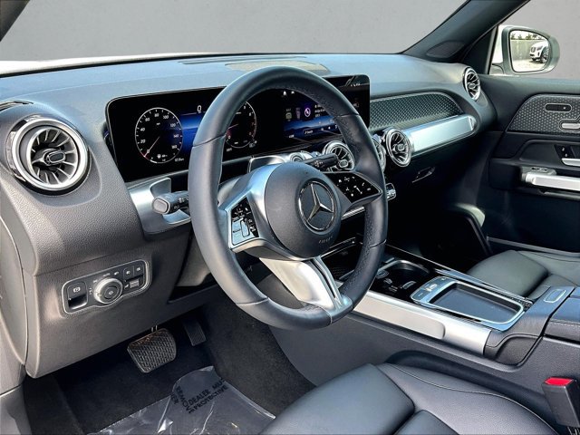 Certified 2024 Mercedes-Benz GLB 250 4MATIC image 14