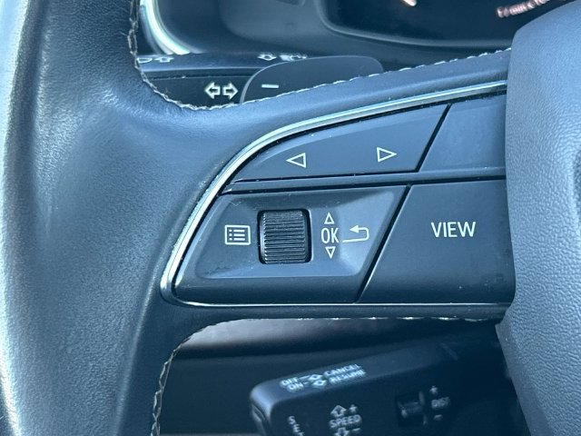 Used 2021 Audi Q8 Prestige AWD/4WD image 32