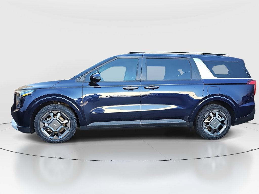 Used 2026 Kia Carnival EX FWD image 8
